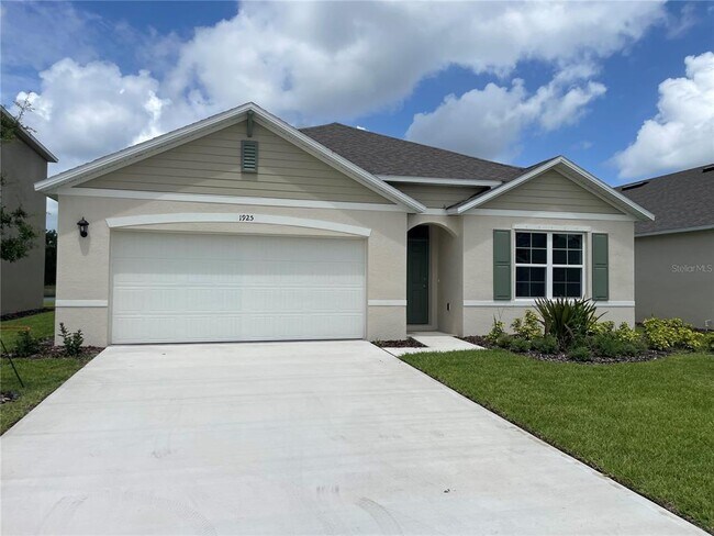 Foto del edificio - 1925 Deep Lk Cir