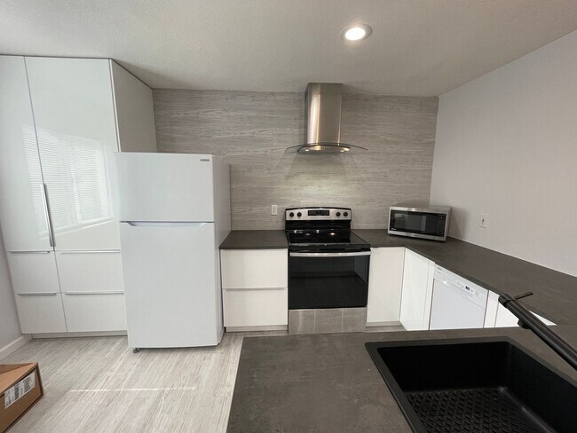 Foto del edificio - 5225 Jean Rd
