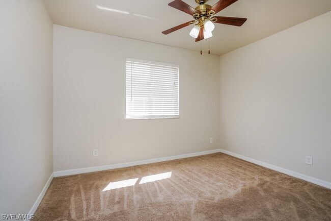 Building Photo - 9656 Roundstone Cir