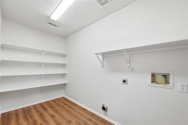 Foto del edificio - 2932 Reata Dr