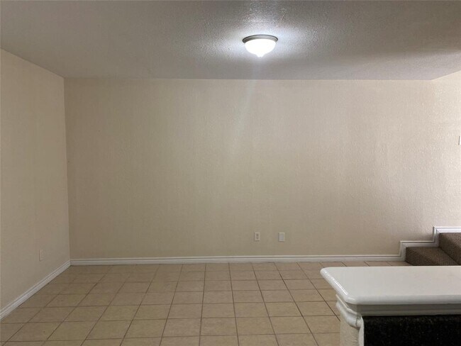 Foto del edificio - 101 E Hospital Dr