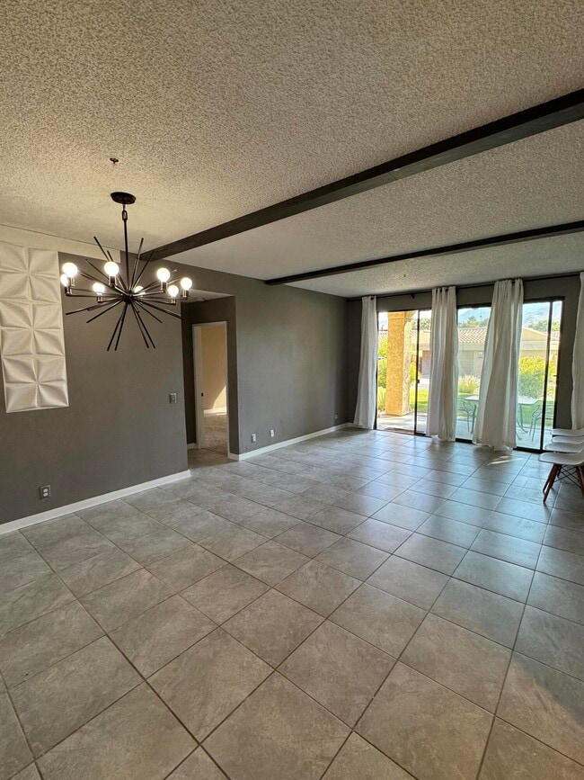 Building Photo - 68153 Lakeland Dr