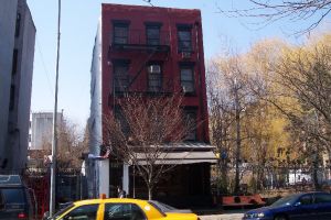 Building Photo - 137 Avenue C
