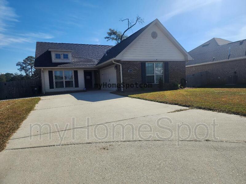 6061 Twenty One Oaks Dr, Pensacola, FL 32526 House Rental in