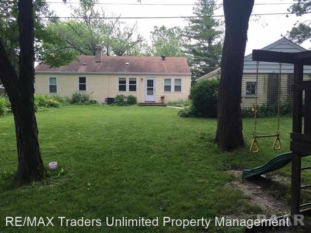 Building Photo - 3 br, 1.5 bath House - 2822 N Harper Terrace