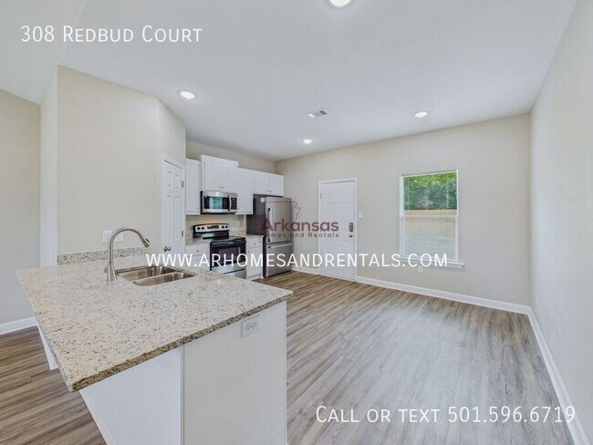 Foto del edificio - 308 Redbud Ct