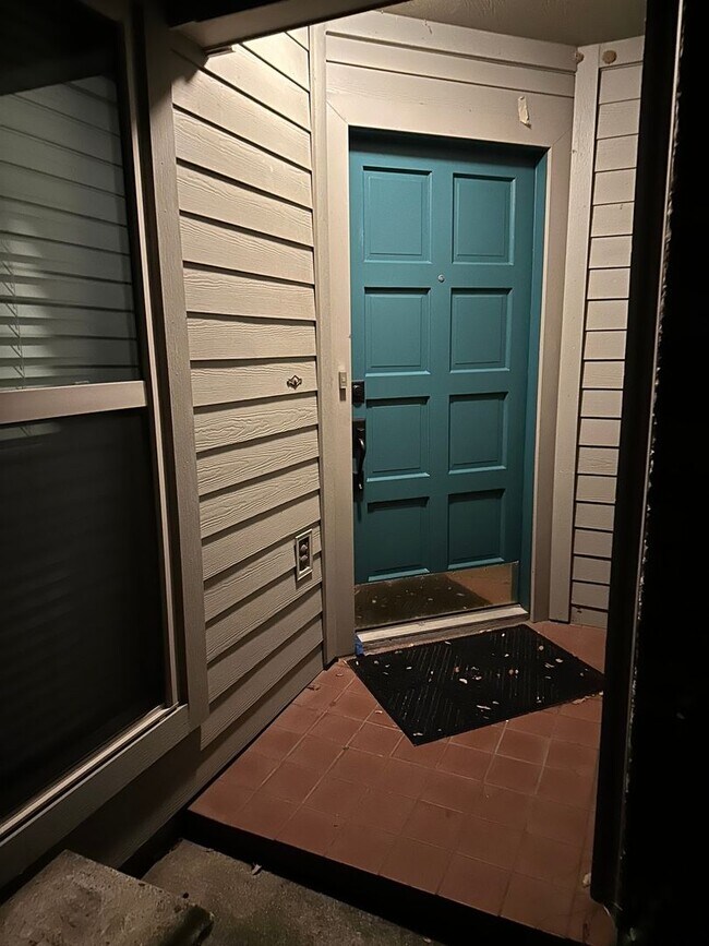 Foto del edificio - 2 Bedroom Single Family Home in Garland