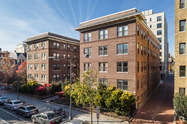 Building Photo - 1206 10th St NW