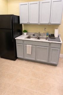 Kitchen - 1029 Washington Ave