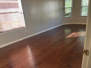 Building Photo - 7339 Colony Bend Ln