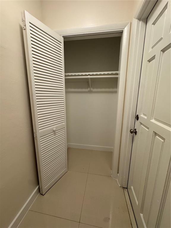 Foto del edificio - 7610 NW 73rd Ter