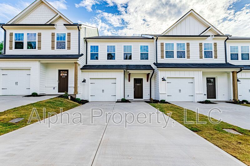 Foto principal - 206 Broad Banyan Ct