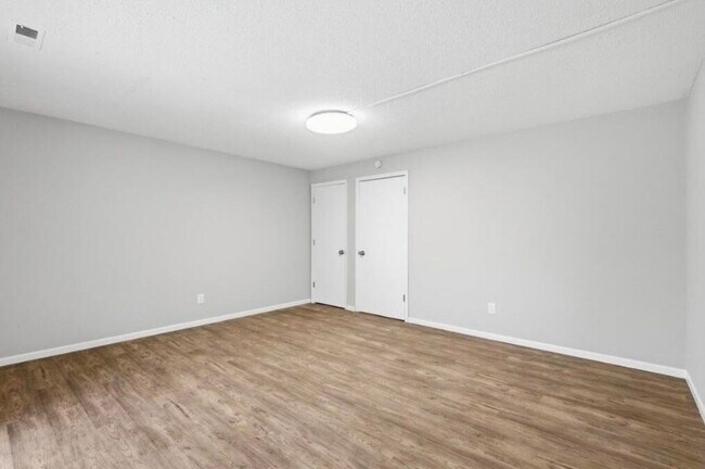 Foto del edificio - 315 Foxfire Dr