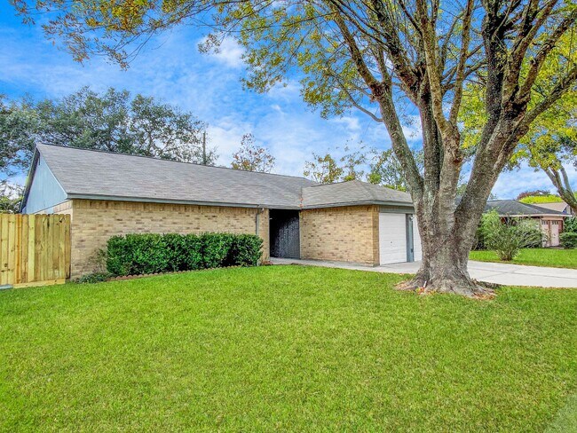 Foto del edificio - 19311 Spanish Needle Dr