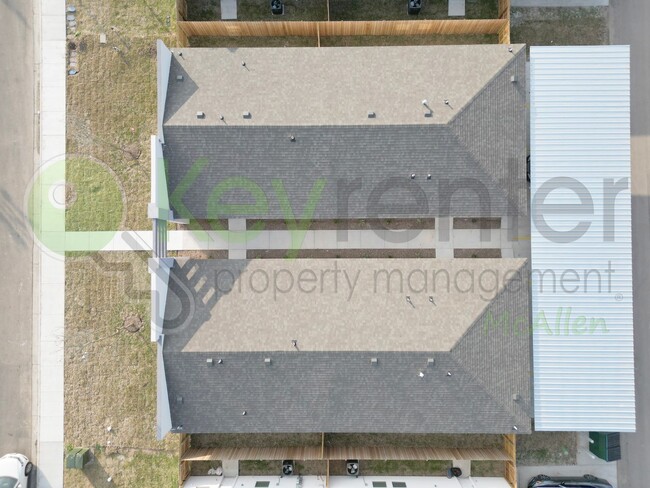 Building Photo - 4104 Walnut Ave