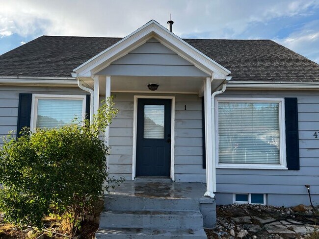 Front Door - 47 E 800 S