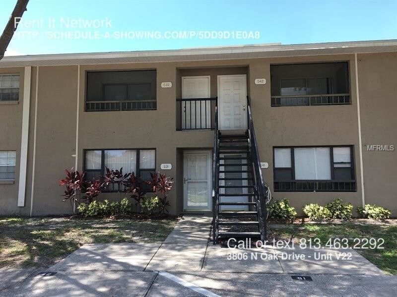 Foto principal - 3806 N Oak Dr