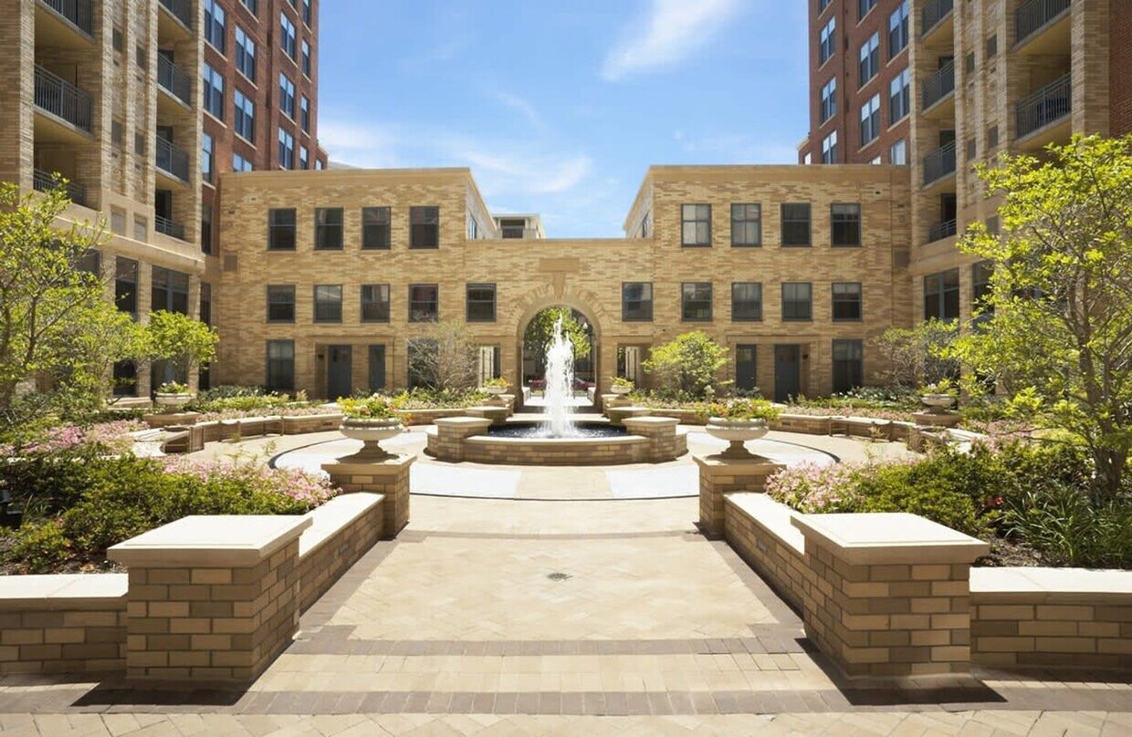Foto principal - 550 14th St S