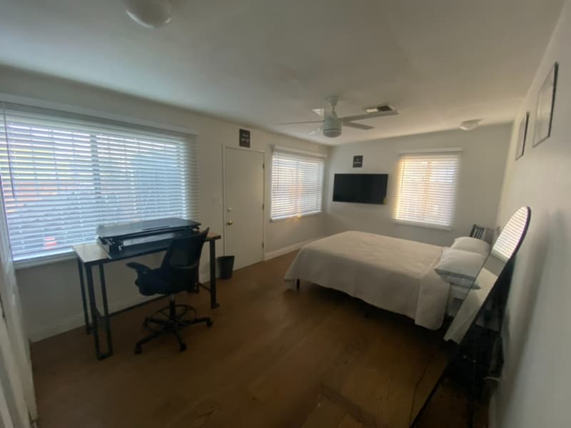 Photo - 636 E 121st Pl (Los Angeles, CA)
