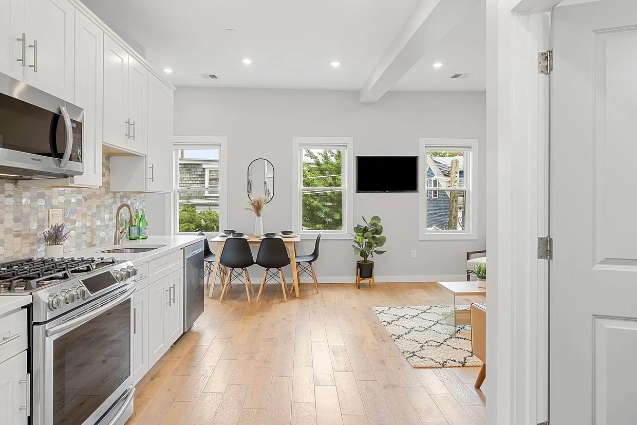 Foto principal - 338 Hurley St