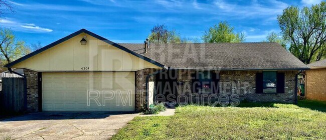 Photo - 6204 NW 30th St House