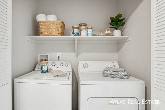 Foto del edificio - 7829 Antelope Valley Point