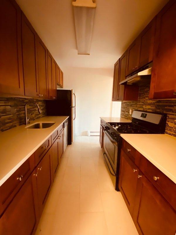 3405 Riverdale Ave Unit 2, The Bronx, NY 10463 Room for Rent in The