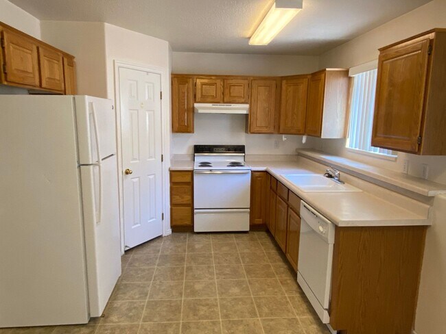 Foto del edificio - Dixie Downs Condo