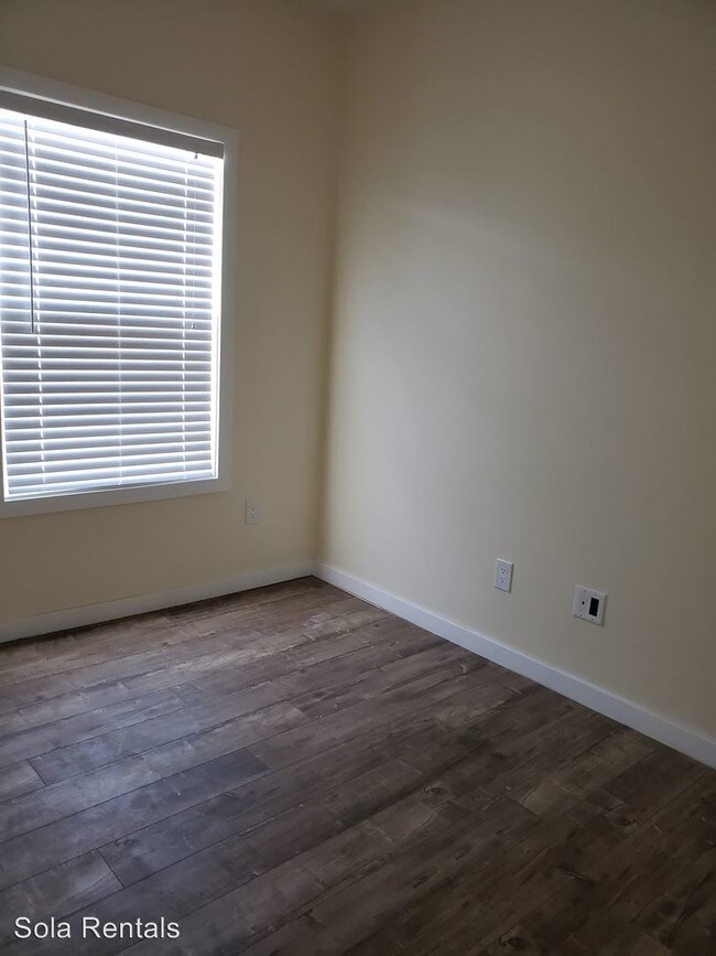 Foto del edificio - 6101 Compton Ave