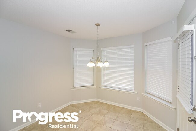 Building Photo - 1448 Carlton Ridge Dr