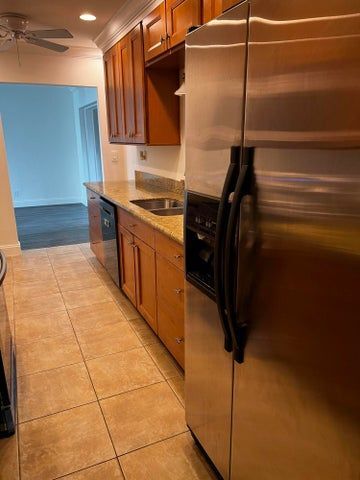 Foto del edificio - 750 NW 44th Ave