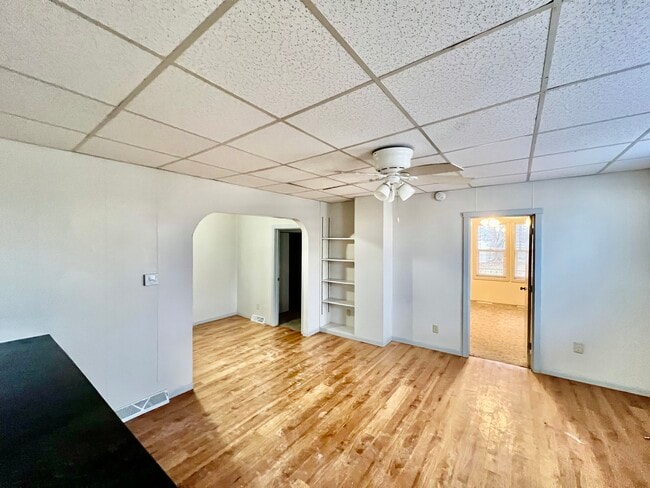 Building Photo - 1713 Erie Ave