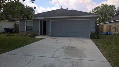 Building Photo - 7517 International Village Dr