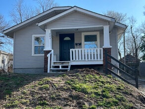 Building Photo - 203 S Hardy Ave