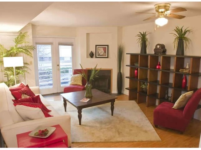 Building Photo - 315 Franklin St