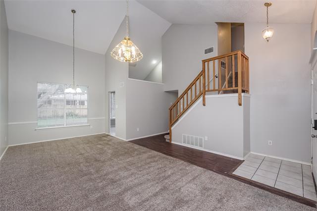 Building Photo - 2716 Clovermeadow Dr