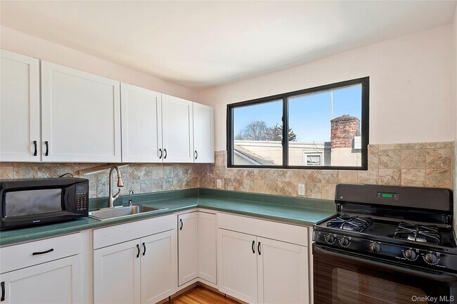 Foto del edificio - 106 Thurton Pl