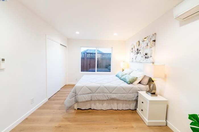 Foto del edificio - 3262 Firth Way