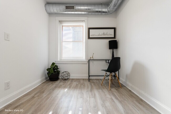 Foto del edificio - 5037 W Byron St