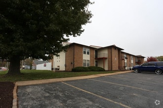 Building Photo - Chalet Apartments