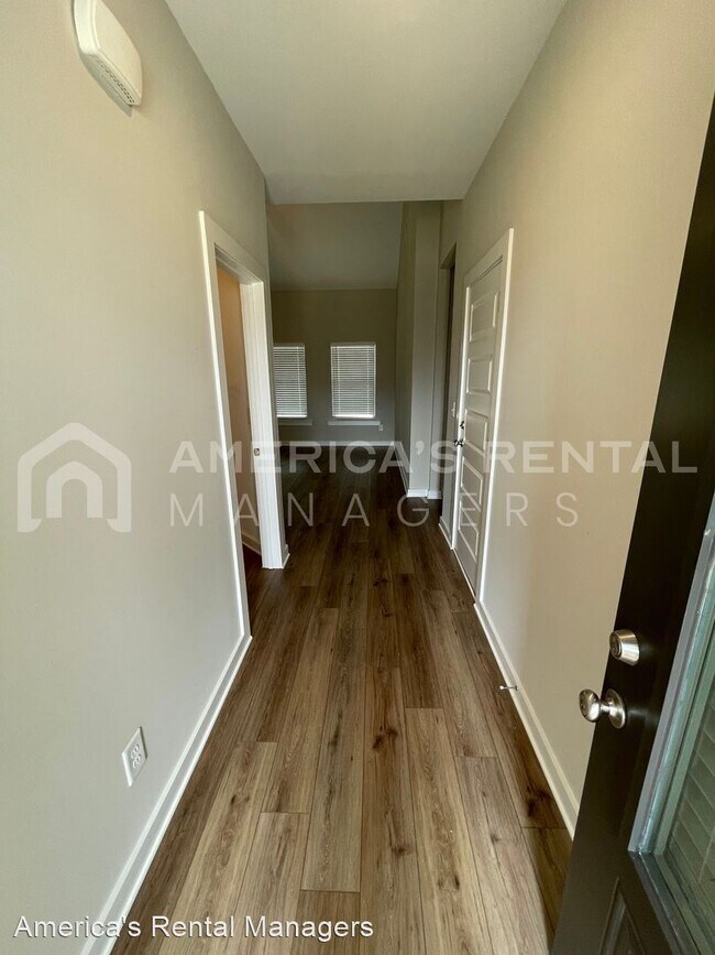 Building Photo - 3 br, 2 bath House - 251 Keswick Drive