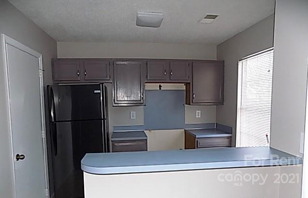 Foto del edificio - 6315 Windsor Gate Ln