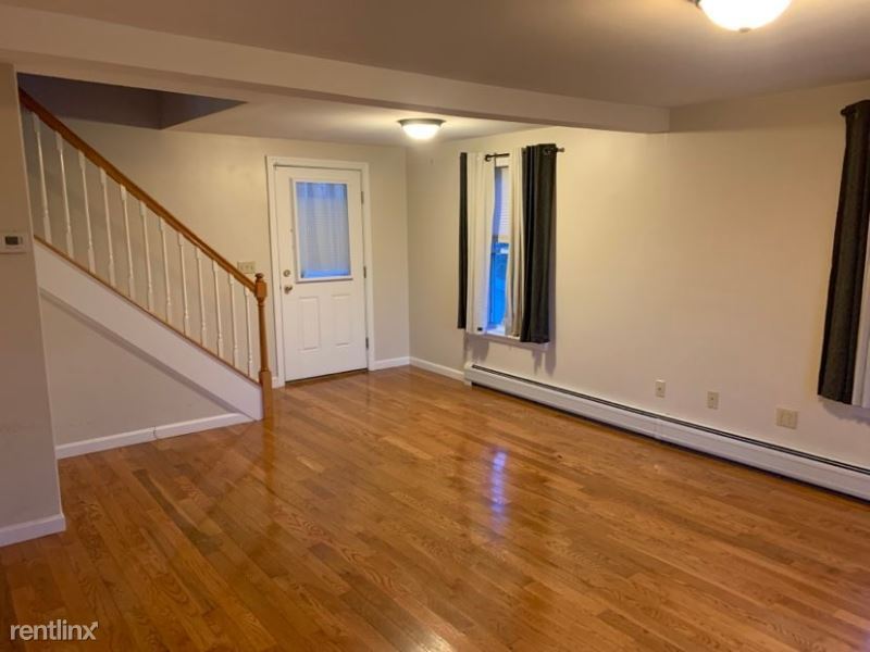 Primary Photo - 2 br, 2 bath House - 88 High St