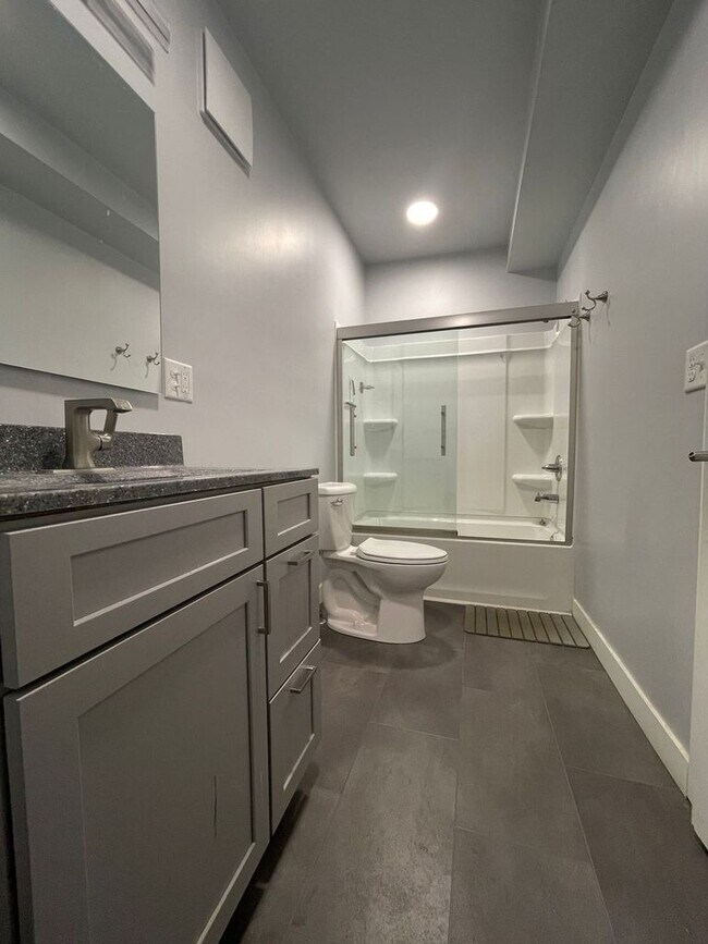 Foto del edificio - 216 4th St N