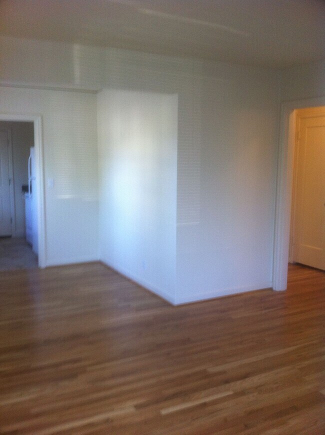 Foto del edificio - 6617 N Greeley Ave