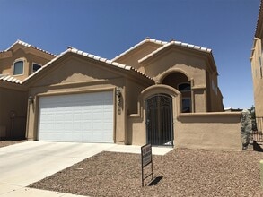 Building Photo - 3677 Grand Cayman Ln