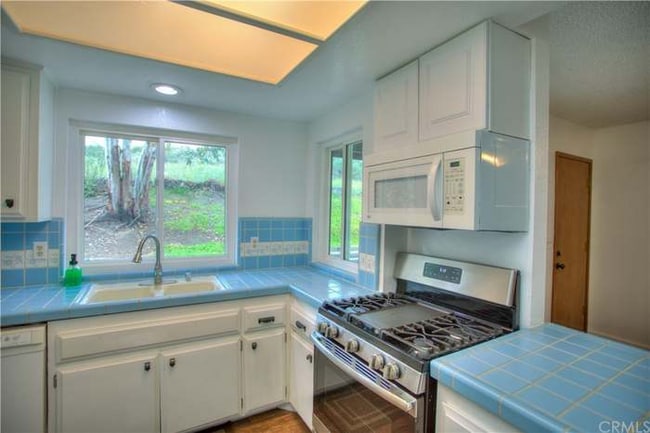 Building Photo - 23692 Lemon Ave