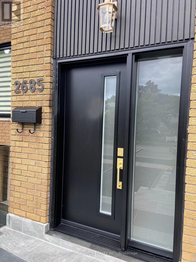 Photo du bâtiment - 2685 Windjammer Rd