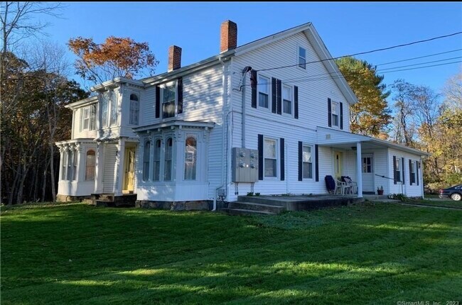 Foto del edificio - 48 Wrights Crossing Rd