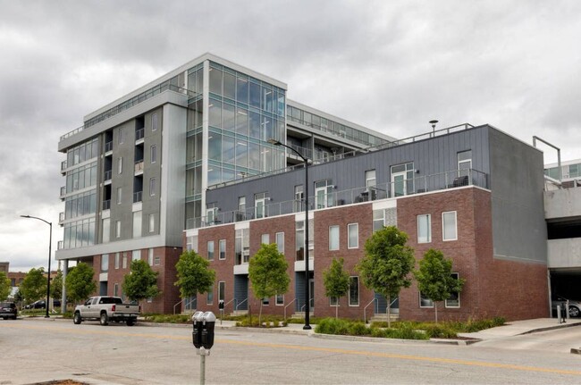 Foto del edificio - City Square Lofts